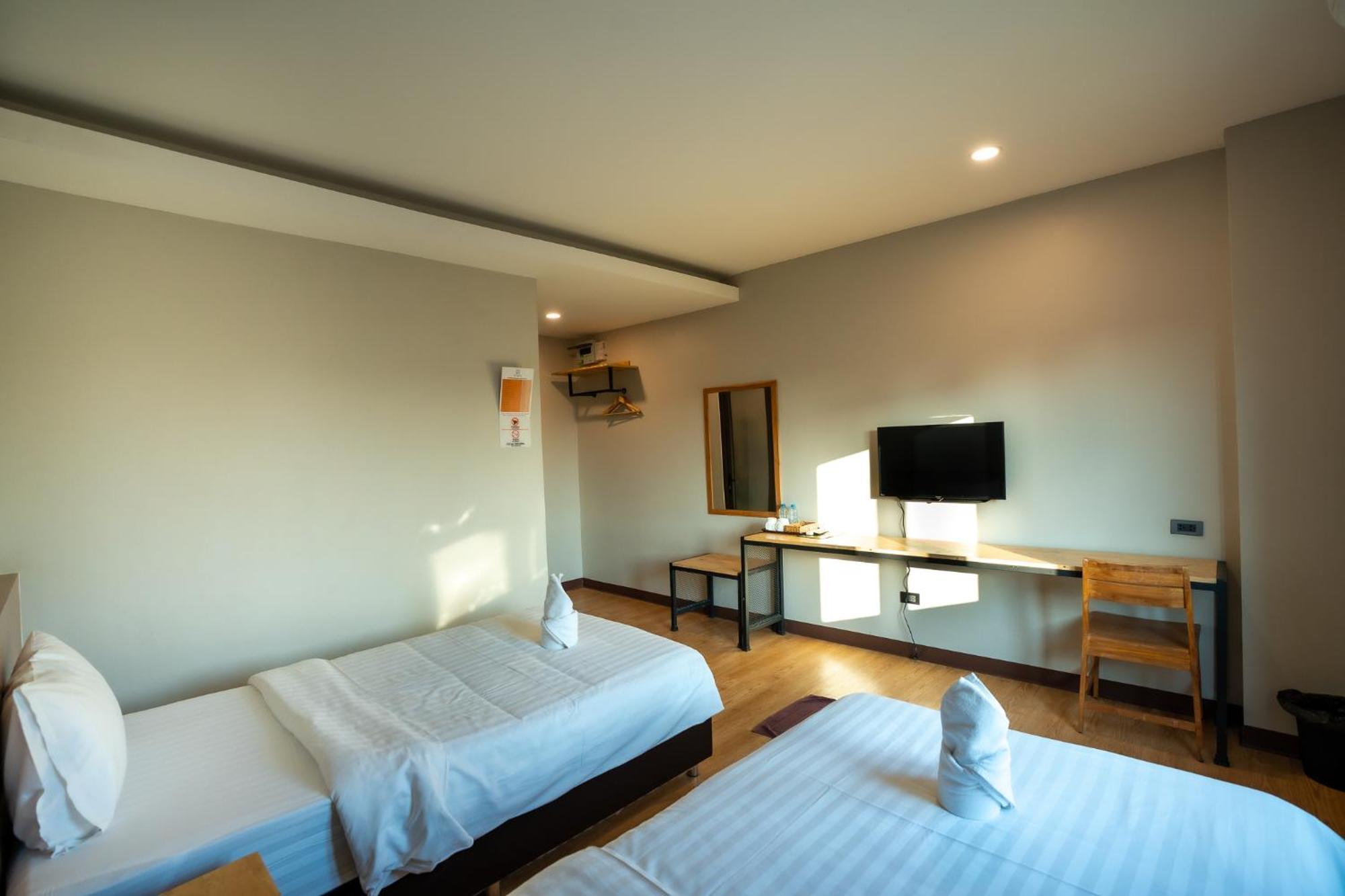 Siri Hotel Виентиане Екстериор снимка