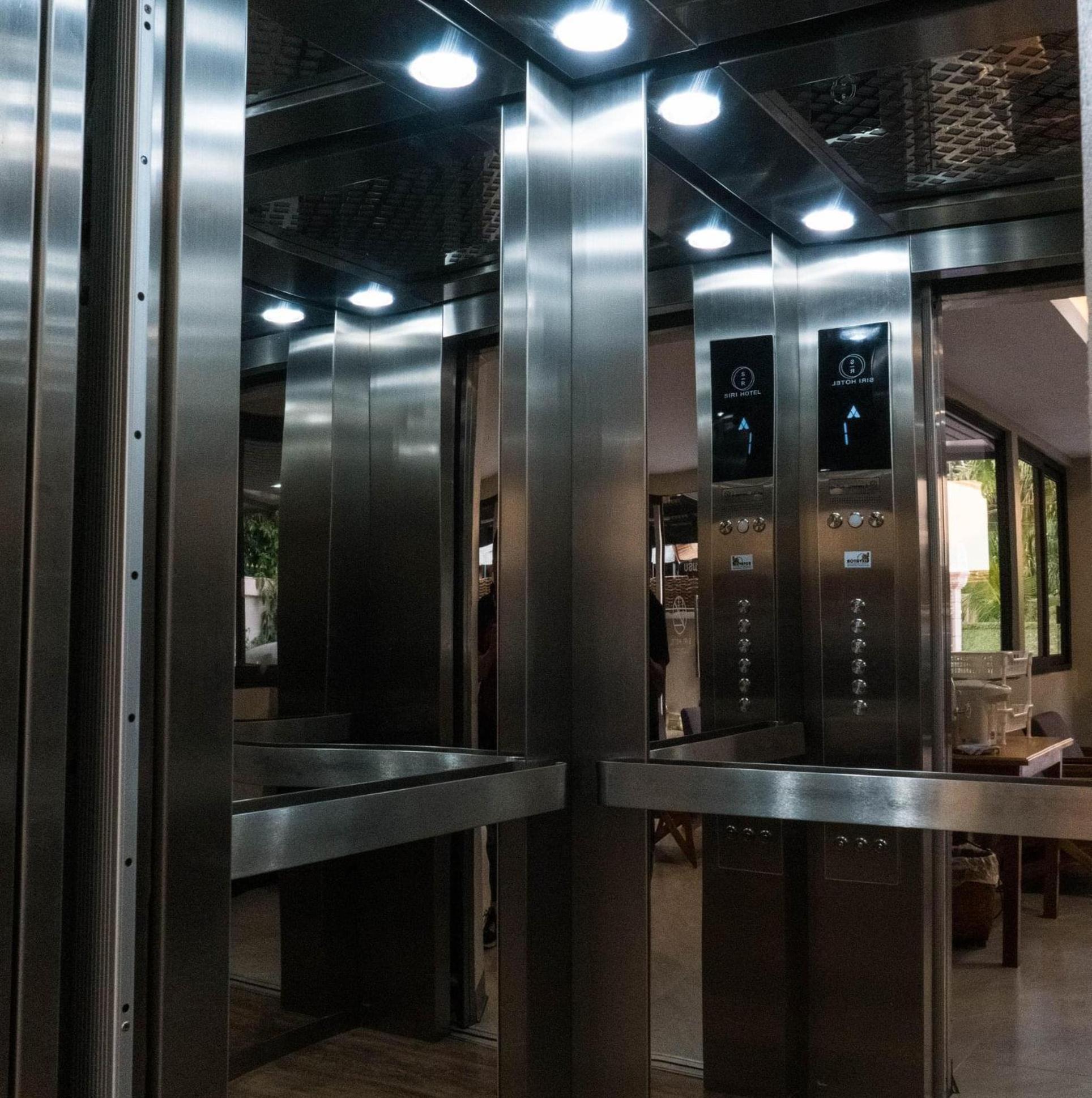 Siri Hotel Виентиане Екстериор снимка